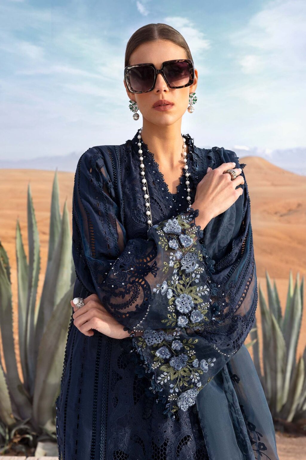 MARIA B Luxury Lawn 2025 | D-2504-B