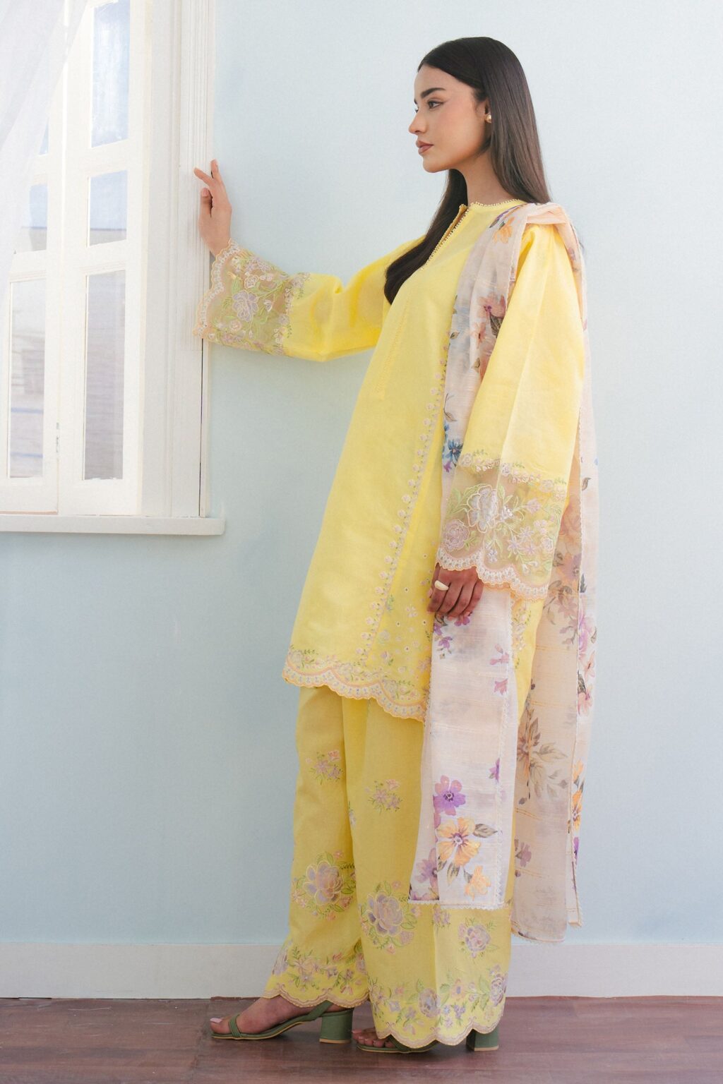 Coco by Zara Shahjahan Embroidered Lawn 2025 | 8A